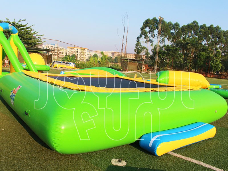 aqua park inflatable